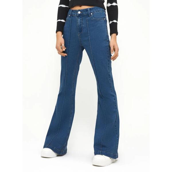 Jeans Aussie Calce Flare Y Tiro Alto Con Botón