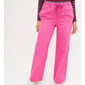 Jeans Con Cordón Amarra Color Opposite