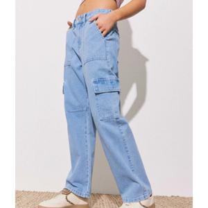 Jeans Bolsillos Cargo Tiro Medio Aussie