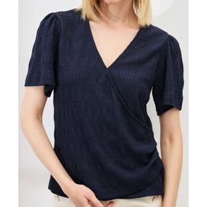 Polera con Textura Cruzada