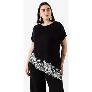 Polera Basta Irregular con Estampado Localizado