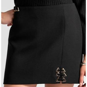 Mini Falda Ojetillos Negro