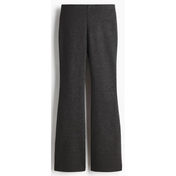 Pantalón acampanado de punto
