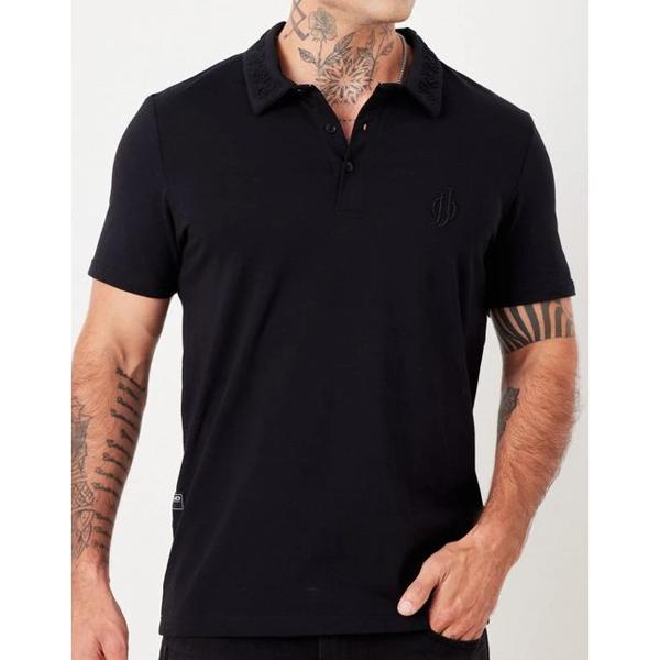 Polera Branding en Cuello