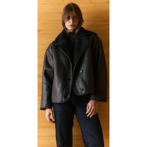 Chaqueta Aviadora Efecto Cuero con Cuello de Borrego